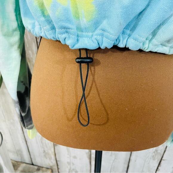 BDG / Urban Outfitters - NWT Tie Dye Cropped Sweater - Picture 6 of 12
